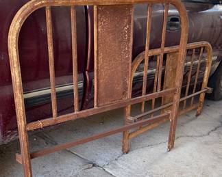 Antique iron bed, needs cleaning 