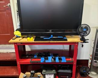 2 twin 42" HP TV/Monitors (Yes, you can hook up your computer to these or just watch TV)