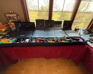 Fun grab boxes!! These will go quick! Gotta take the entire box at a value price.