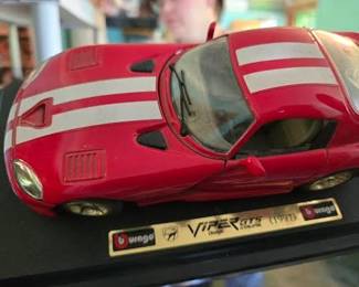 DIE CAST DODGE VIPER LIV RM