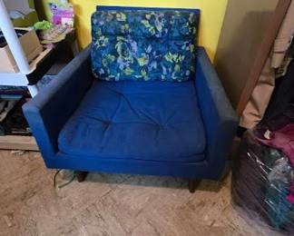 MCM ARM CHAIR