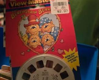 VIEWMASTER NIP DINING RM