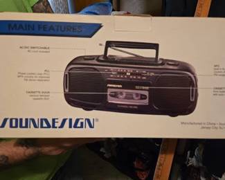 SOUNDDESIGN RADIO CASS PLAYER RM LEFT UPPER