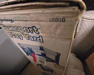 PLAY PEN UTILITY ROOM