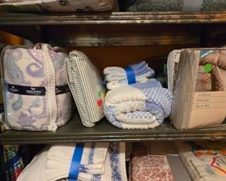 LINENS NWT ROOM LEFT UPPER