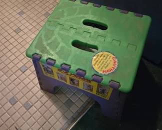 COLLAPSIBLE STOOL2 GARAGE