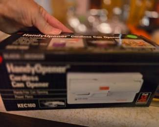 BD ELEC CANOPENER KITCHEN