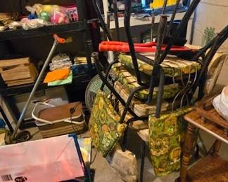 VTG VINYL TABLE CHAIRS GARAGE