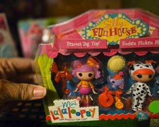 LA LA LOOPSIES FUNHOUSE RM LEFT LOWER