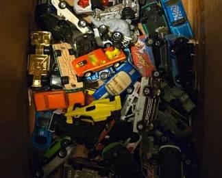 MISC HOT WHEELS RM LEFT LOWER