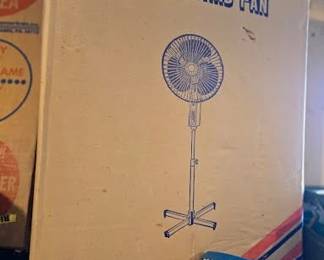 FAN STANDING 16IN GARAGE