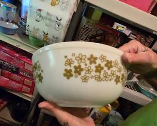 PYREX BOWL PIC2 KITCHEN