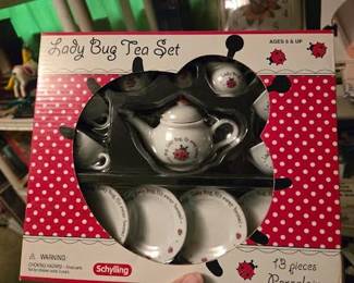 LADY BUG MINI TEA SET RM RIGHT UPPER