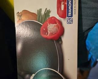 TRAMONTINA NONSTICK PAN SET KITCHEN NIB