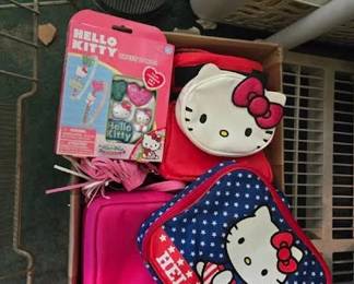 HELLO KITTY MISC KIDS ACCESSORIES GARAGE