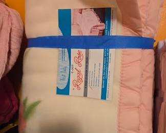 BLANKET NIP RM LEFT UPPEPR