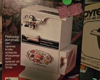 ELECTRIC CAN OPENER SHARPENER RM RIGHT UPPER