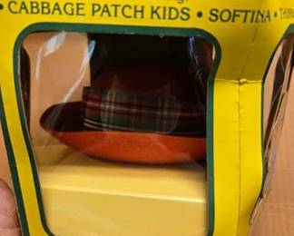CABBAGE PATCH FANCY HAT UTILITY RM