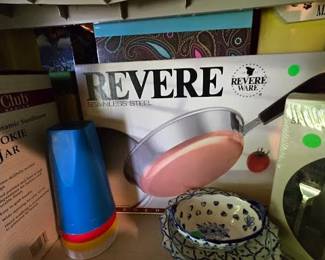 REVERE WARE COPPER BOTTOM PANS KITCHEN