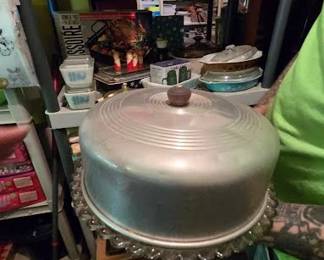 VTG COVERED CAKE PLATE KITCHEN