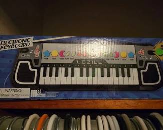 CHILD KEYBOARD RM RIGHT UPPER