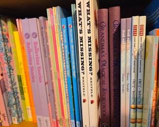 CHILDS MEDIA9 RM LEFT