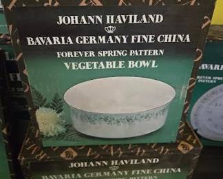 HAVILAND VEG BOWL RM LEFT UPPER