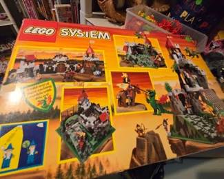 LEGO CASTLE SYSTEM RM LEFT LOWER