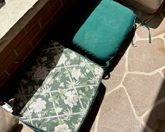 Outdoor seat cushions