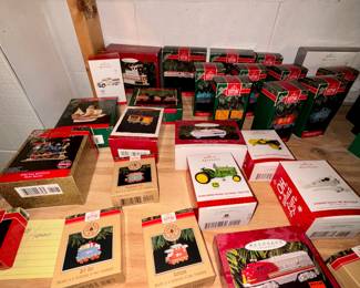 HALLMARK ORNAMENTS