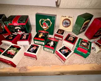 HALLMARK ORNAMENTS