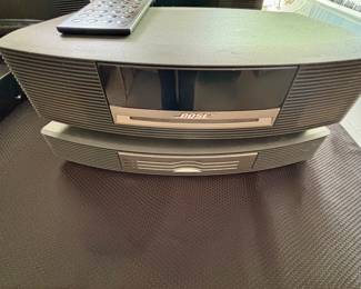 Bose wave radio with CD player