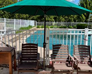 Chair set with umbrella holder