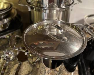 Soup pots