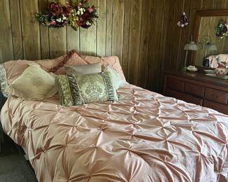 Bedding and wood frame sold together 