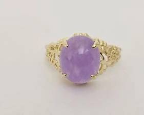 10K Gold with Purple Jade Stone Ring - Size 6 1/2 