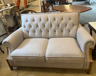  Perfect Loveseat