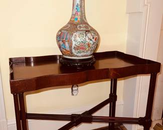 Elegant mahogany table with cross stretchers...simple and beautifully designed...