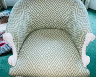 Cool chair with carved arms and legs.....kinda funky !!!