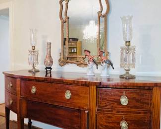 Absolutely lovely English sideboard....perfect for any room...18th Century with fine inlay...