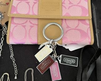 COACH! Wallet & key chain