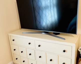 Cream - 6 drawer dresser