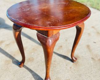 Queen Anne style side table