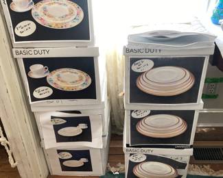 Boxed china - 20% off