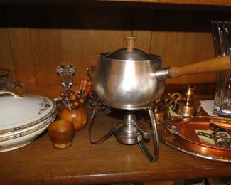 Vintage fondue pot