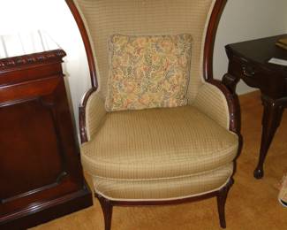 Pair O' Chairs
