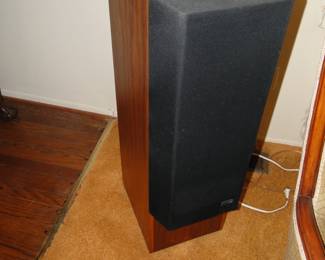 Except for this vintage speaker, it's just flying solo with no wingman