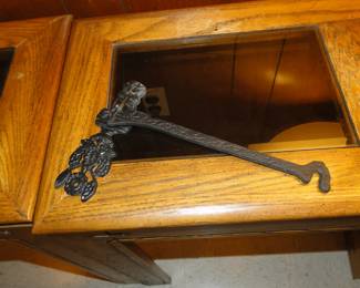 Wall mount hook for plants and ties