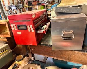 metal tool boxes