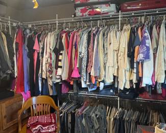 Jeans, jackets, suit jackets, blazers, designer clothes, vintage clothes 